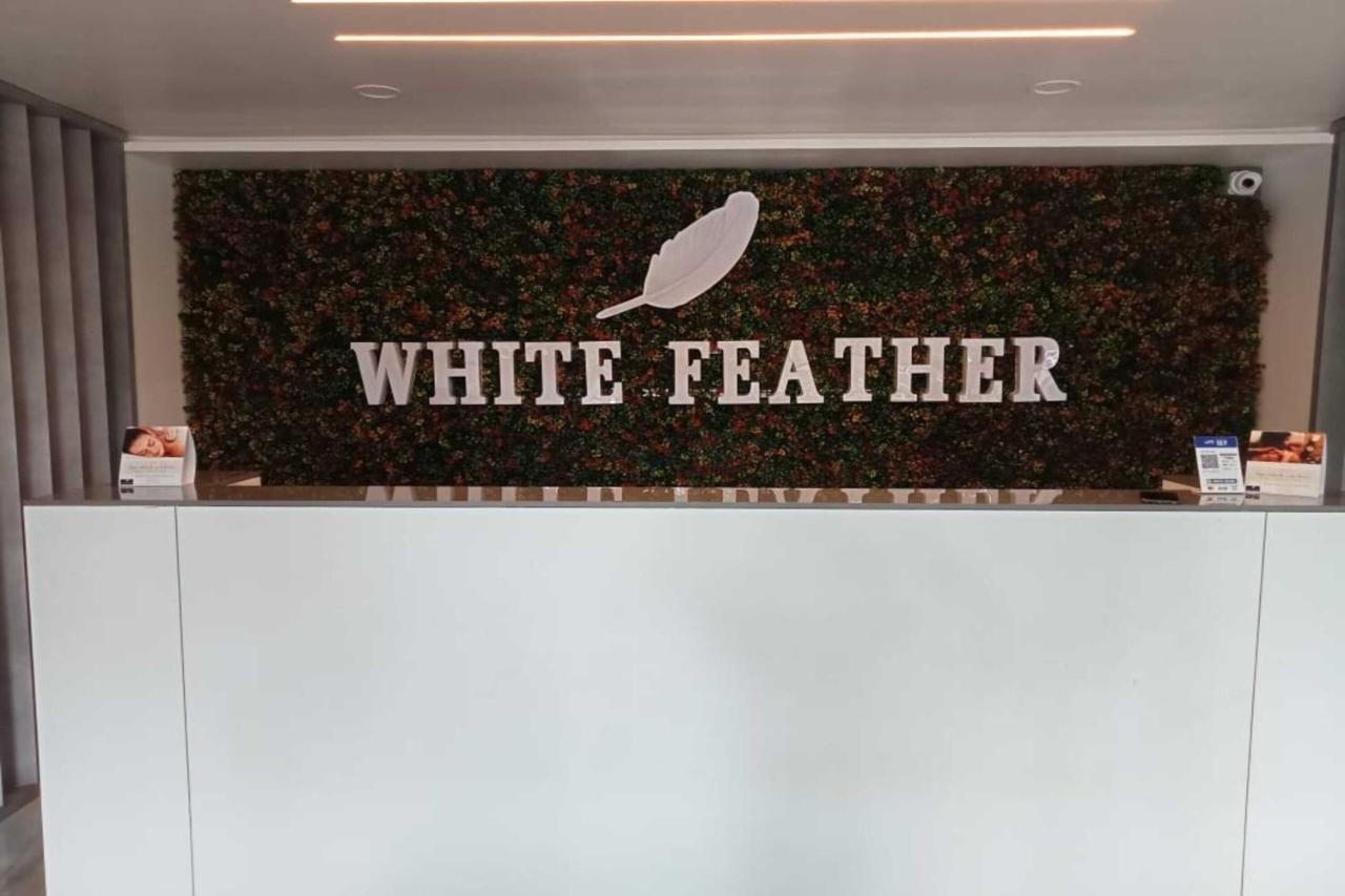 White Feather Resort Kauncha Silvassa Exterior photo