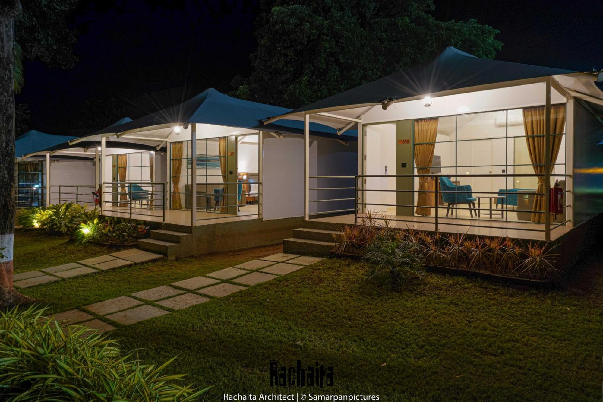 White Feather Resort Kauncha Silvassa Exterior photo